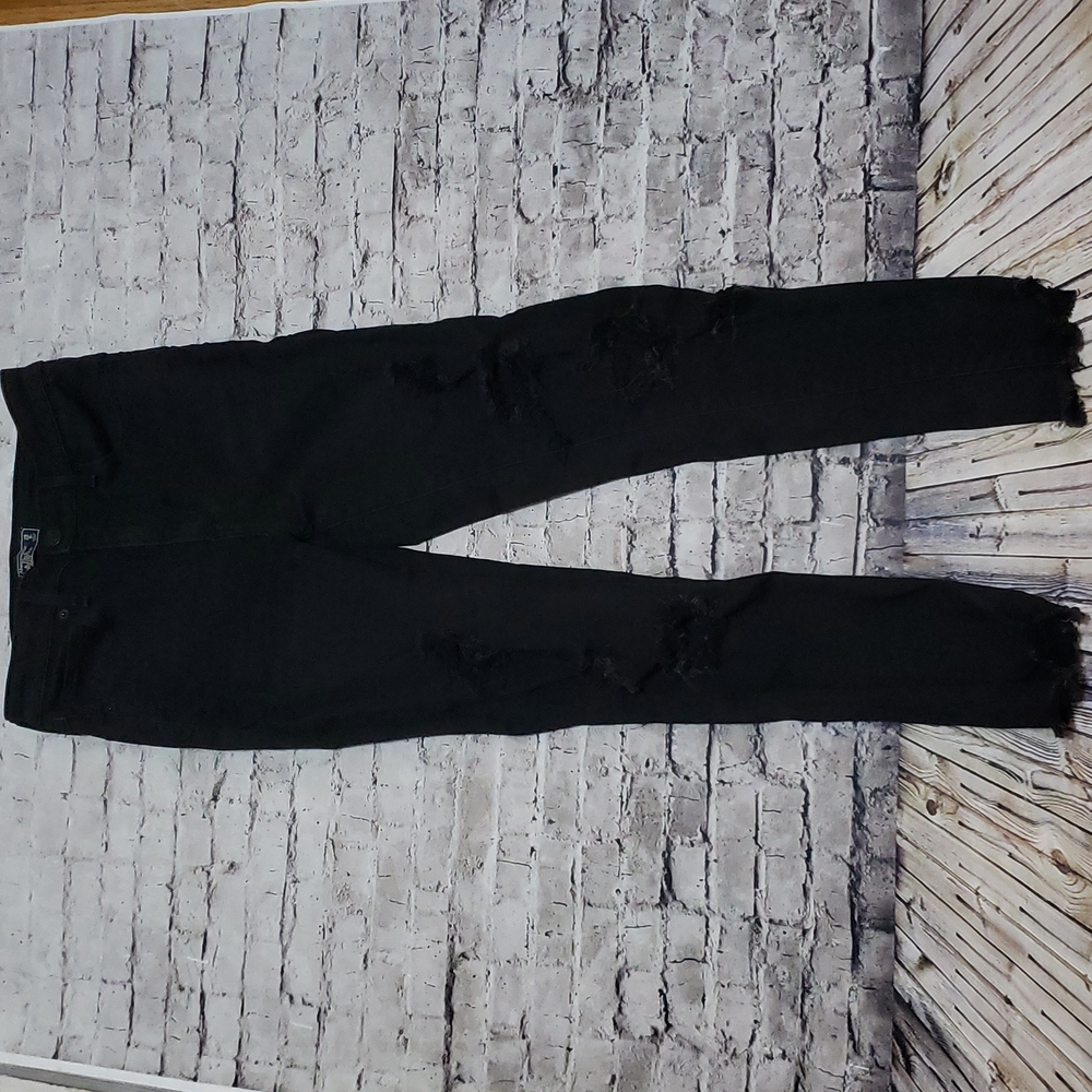 A&F black distressed Simone high rise ankle jeans size 25